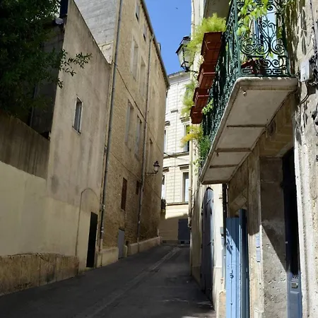 Arc & Peyrou Evasion,